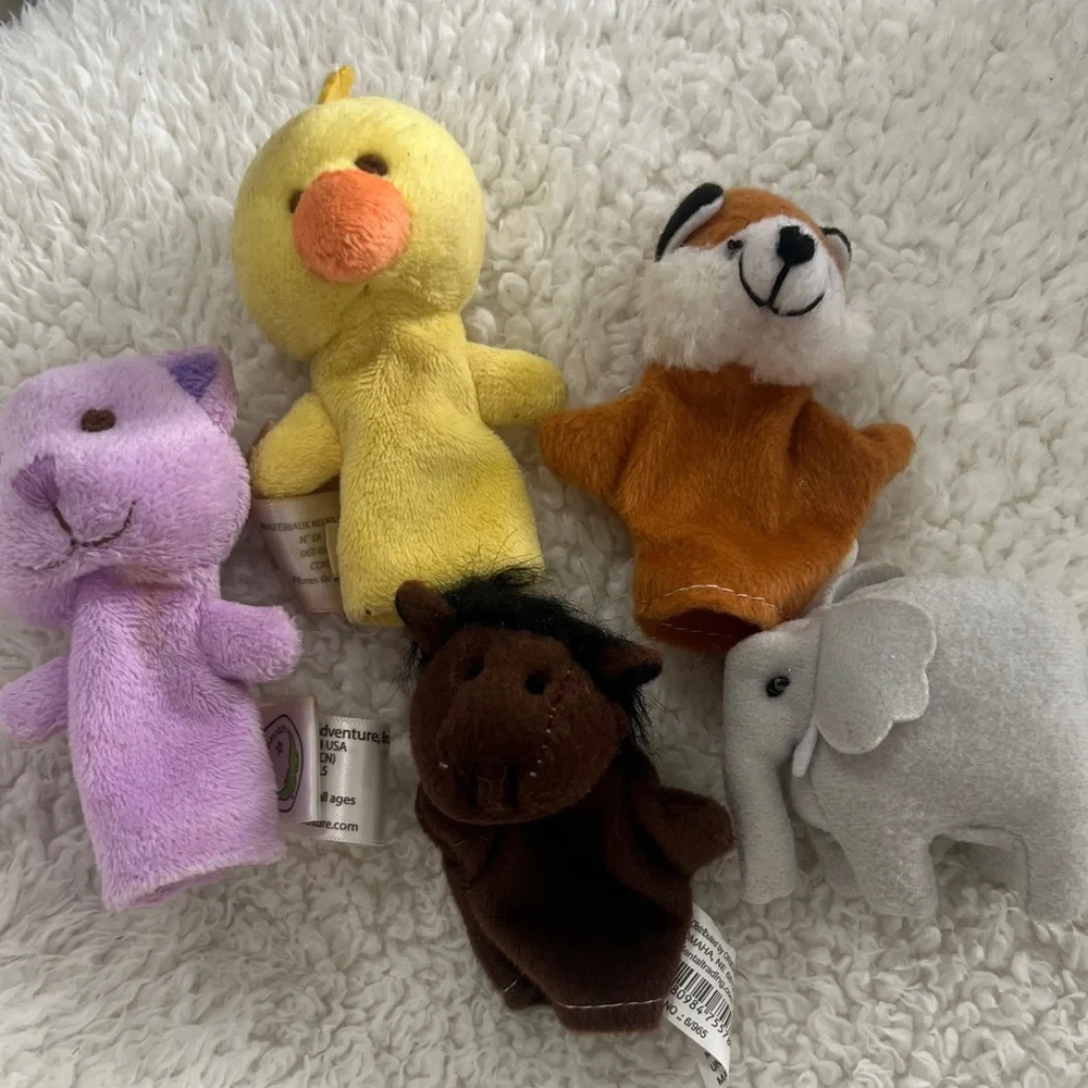Plush Animal Finger Puppets Set